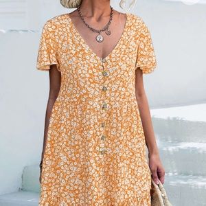 Ditsy Floral Print Flutter Sleeve Dress